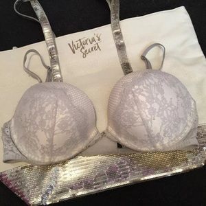 Victoria’s Secret Very Sexy Bra 34D